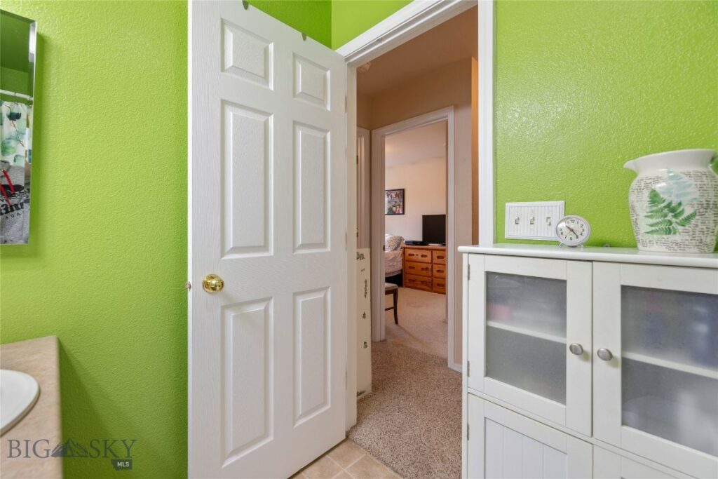 2615 Daisy Drive