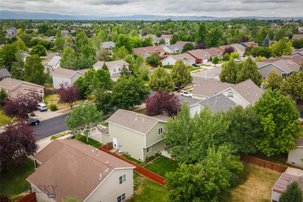 2615 Daisy Drive