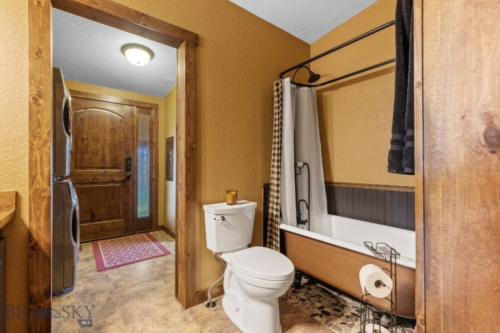 2621 Jackrabbit Lane