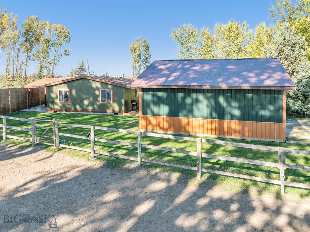 2621 Jackrabbit Lane