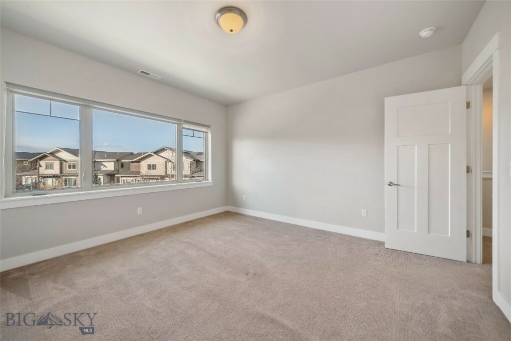 2657 Blackbird Drive