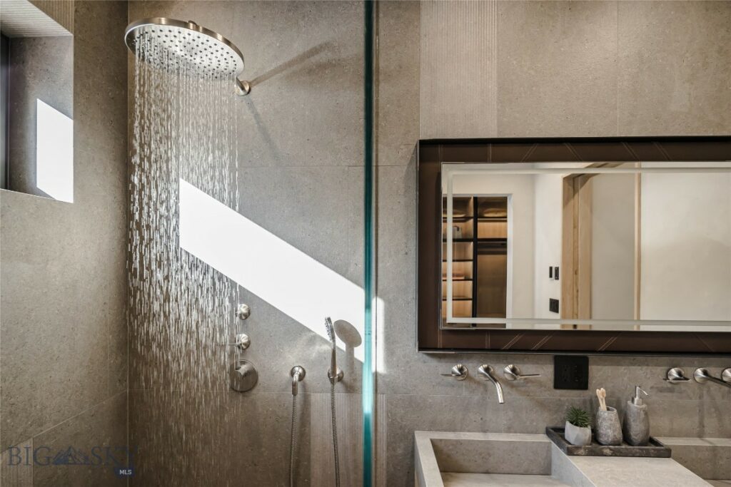 Big Sky MT 59716 - 15