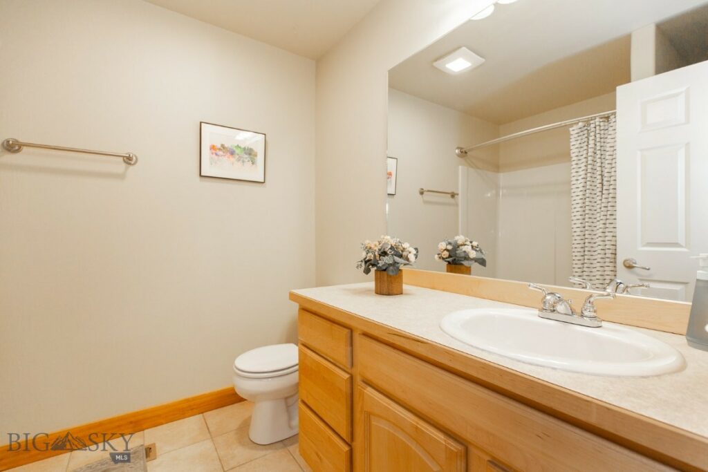 2685 Typha Ct