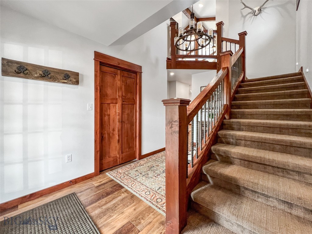 2695 Curly Bear Road