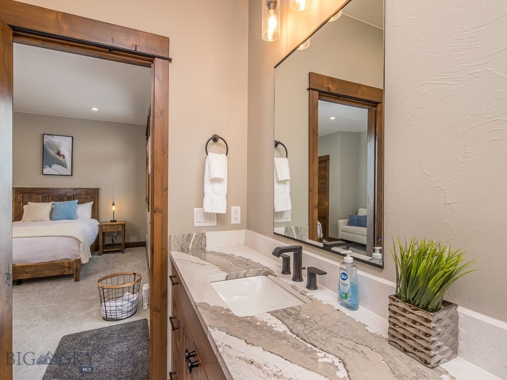 27 Heavy Runner Road