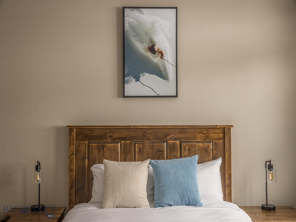 27 Heavy Runner Road