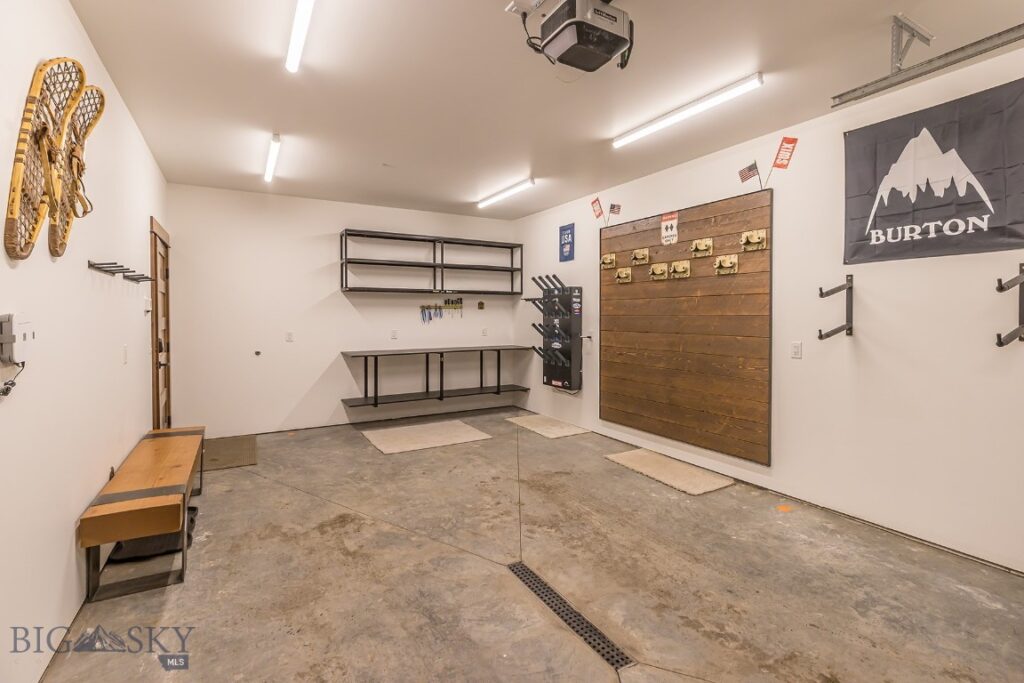 Big Sky MT 59716 - 20