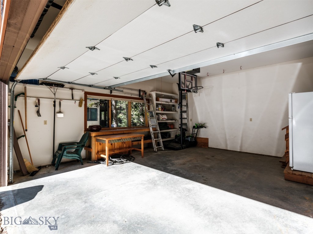 Big Sky MT 59716 - 16