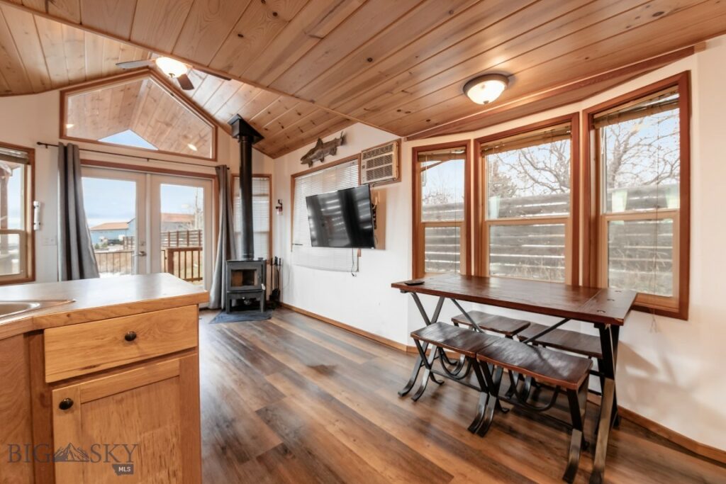 Belgrade MT 59714 - 6