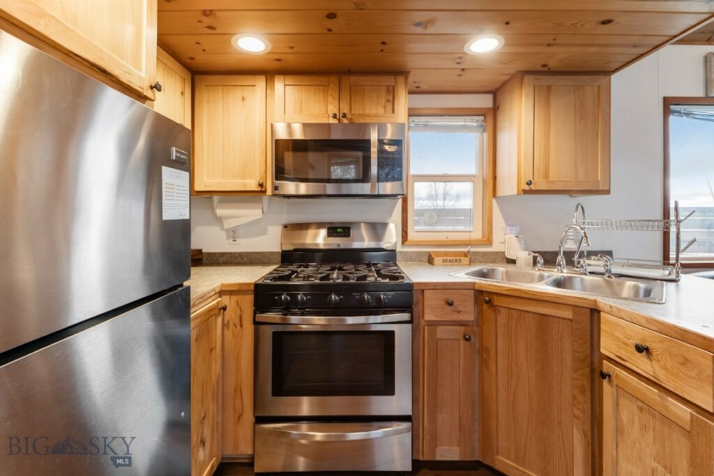 Belgrade MT 59714 - 7