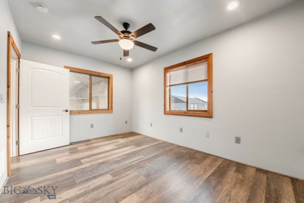 Belgrade MT 59714 - 24