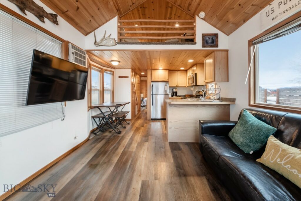 27 Progressive Drive