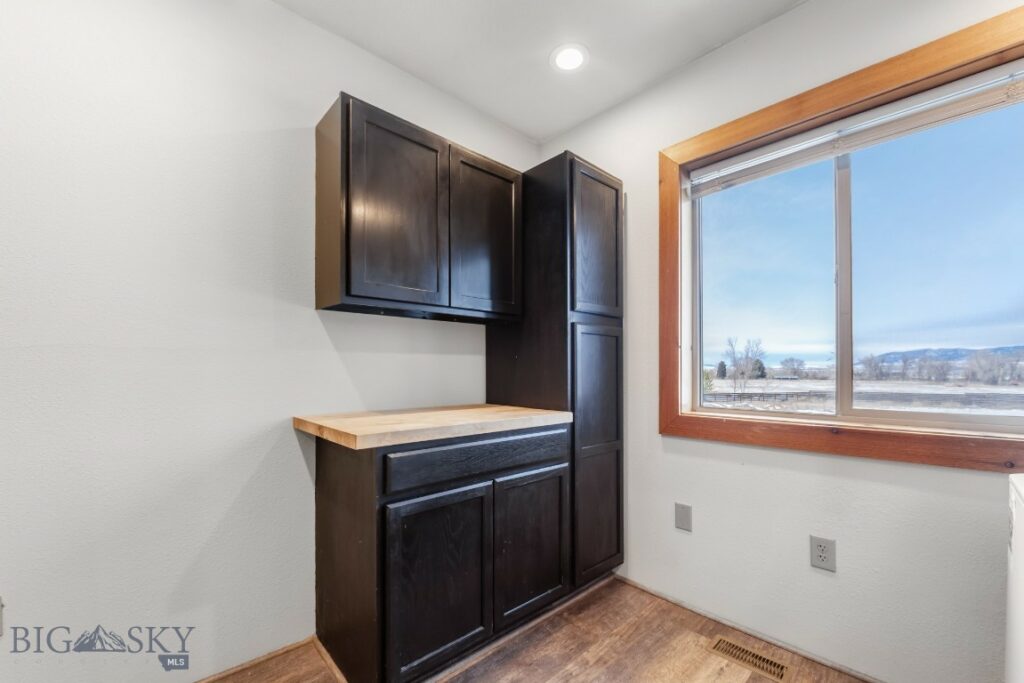 27 Progressive Drive