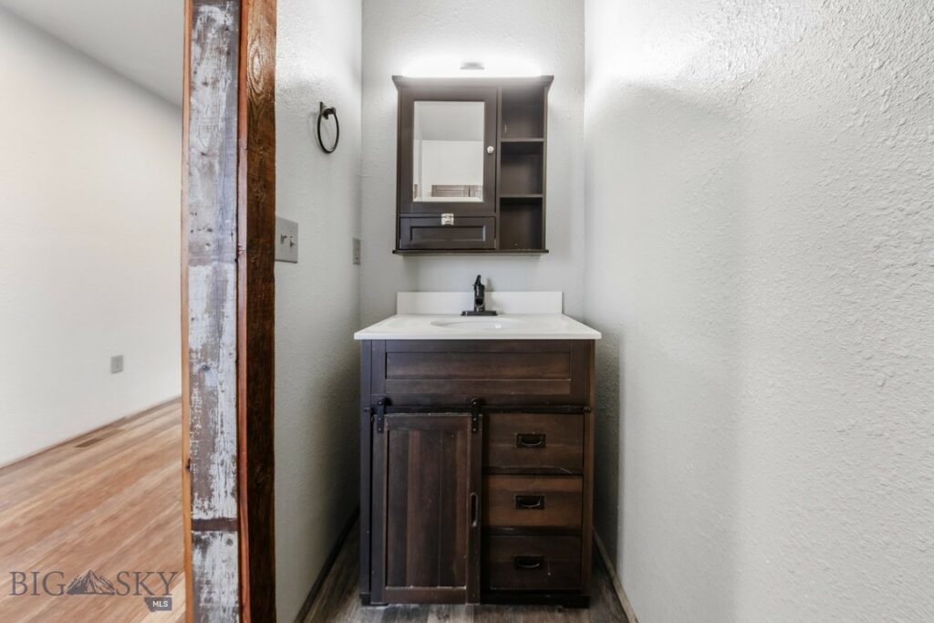 27 Progressive Drive