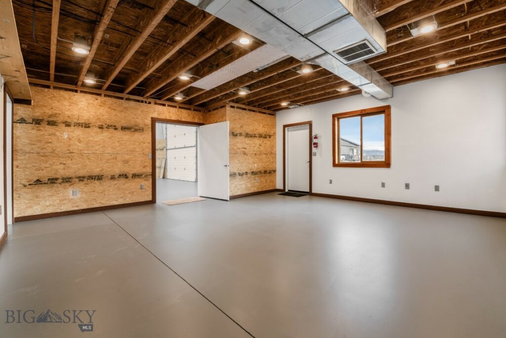 27 Progressive Drive