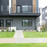 2715 W Graf