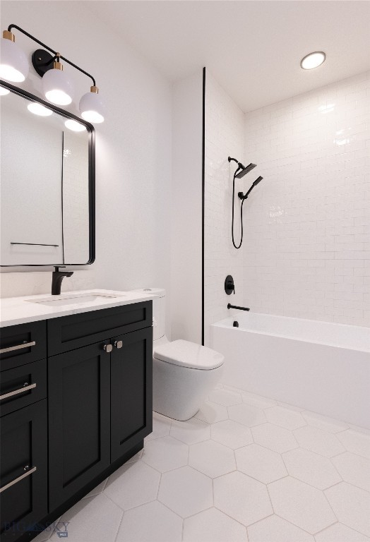 2715 W Graf