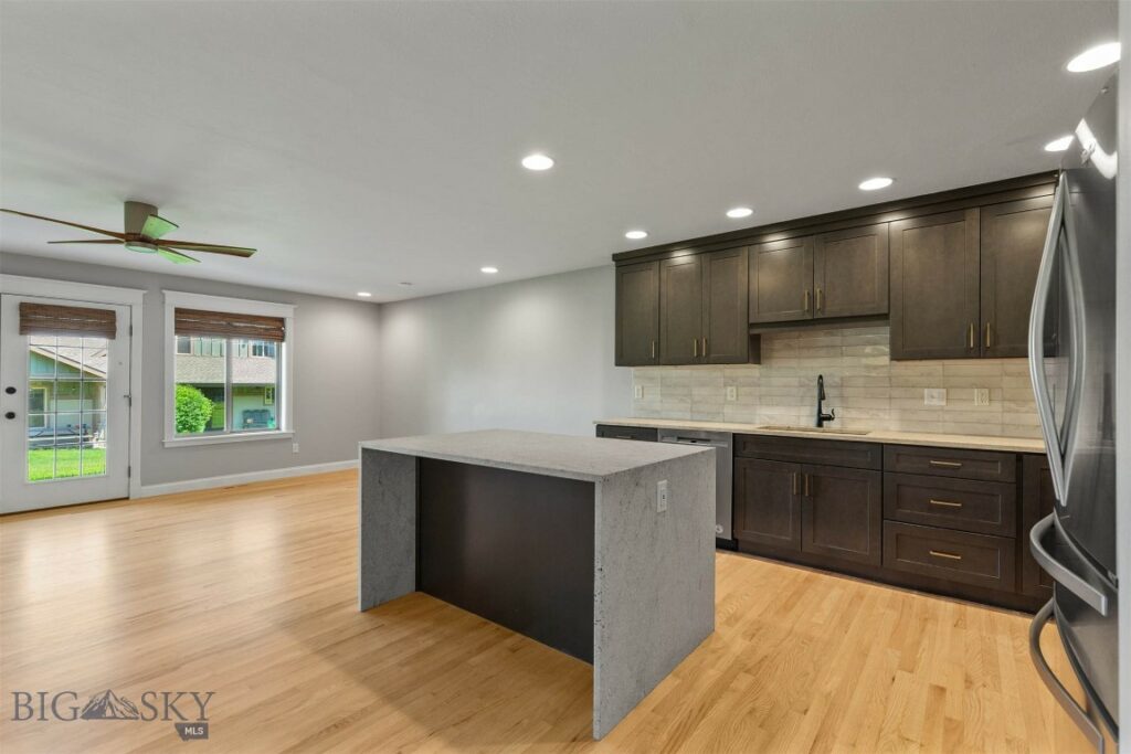 2757 Marlyn Court