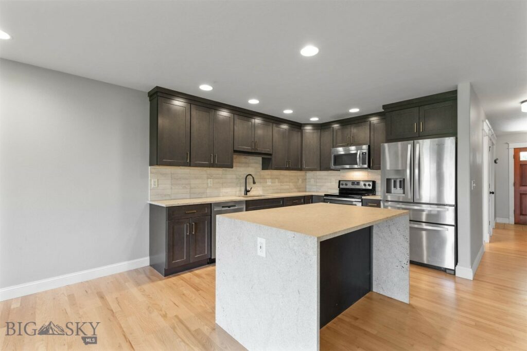 2757 Marlyn Court