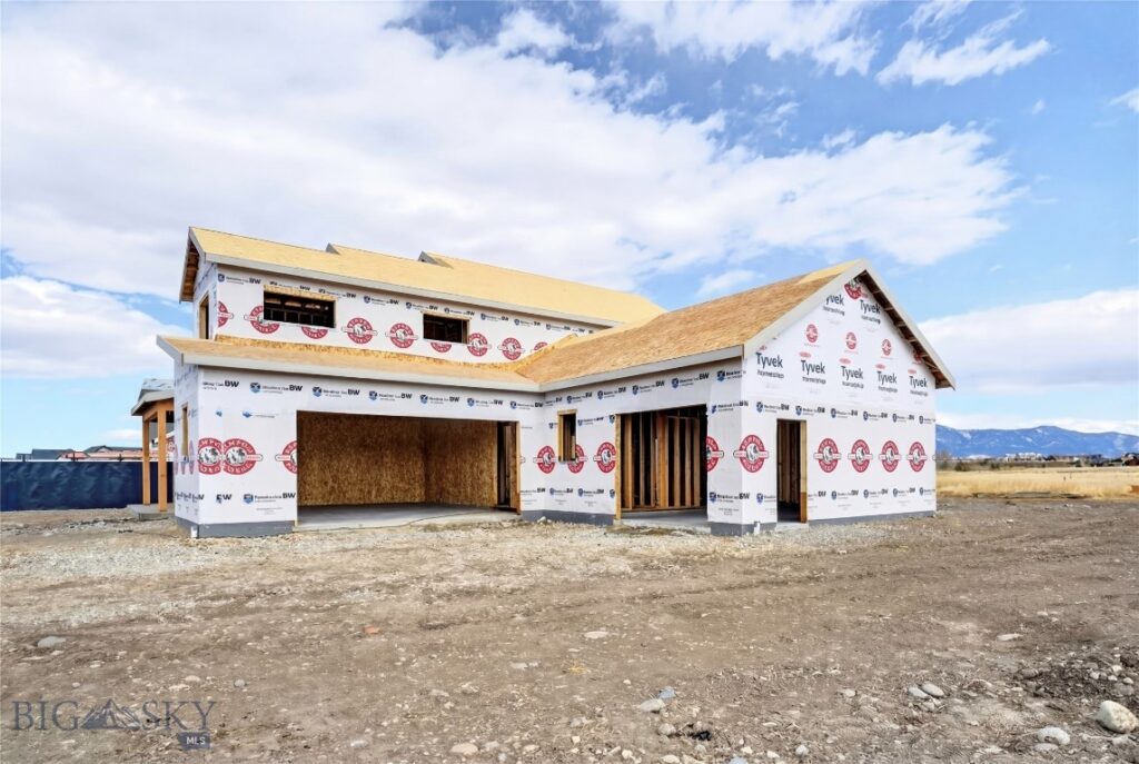 276 Creekbank Loop