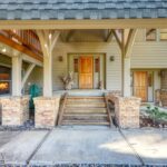 2780 Bobtail Horse Road