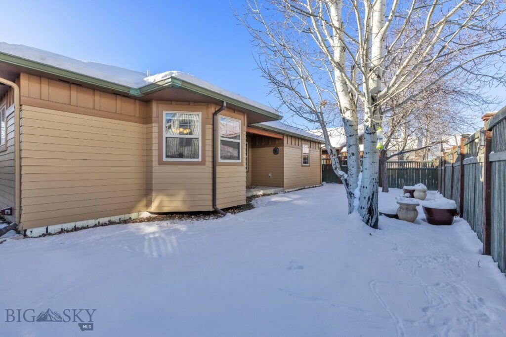 2781 Trade Wind Lane