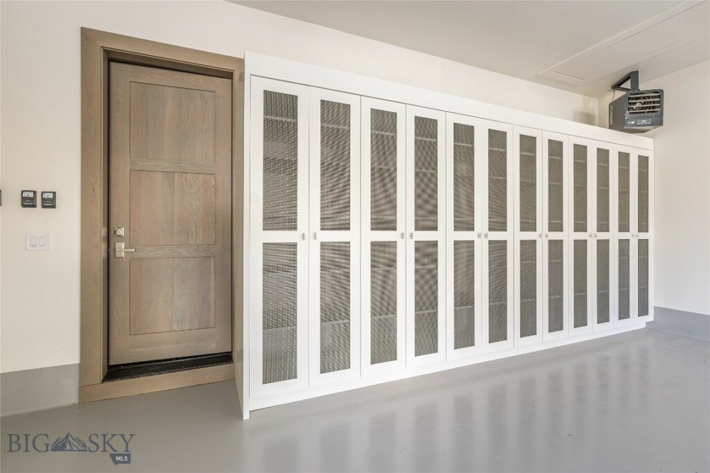 Big Sky MT 59716 - 21