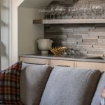 28 Pale Morning Spur