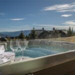 28 Pale Morning Spur