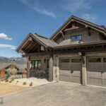 28 Pale Morning Spur