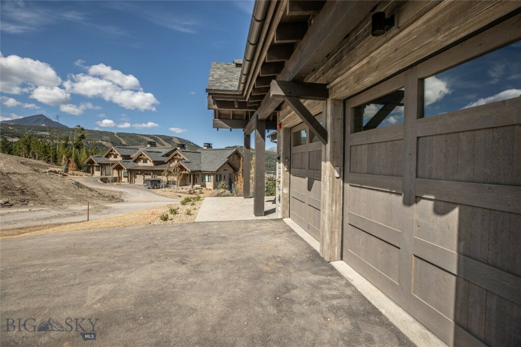 Big Sky MT 59716 - 25