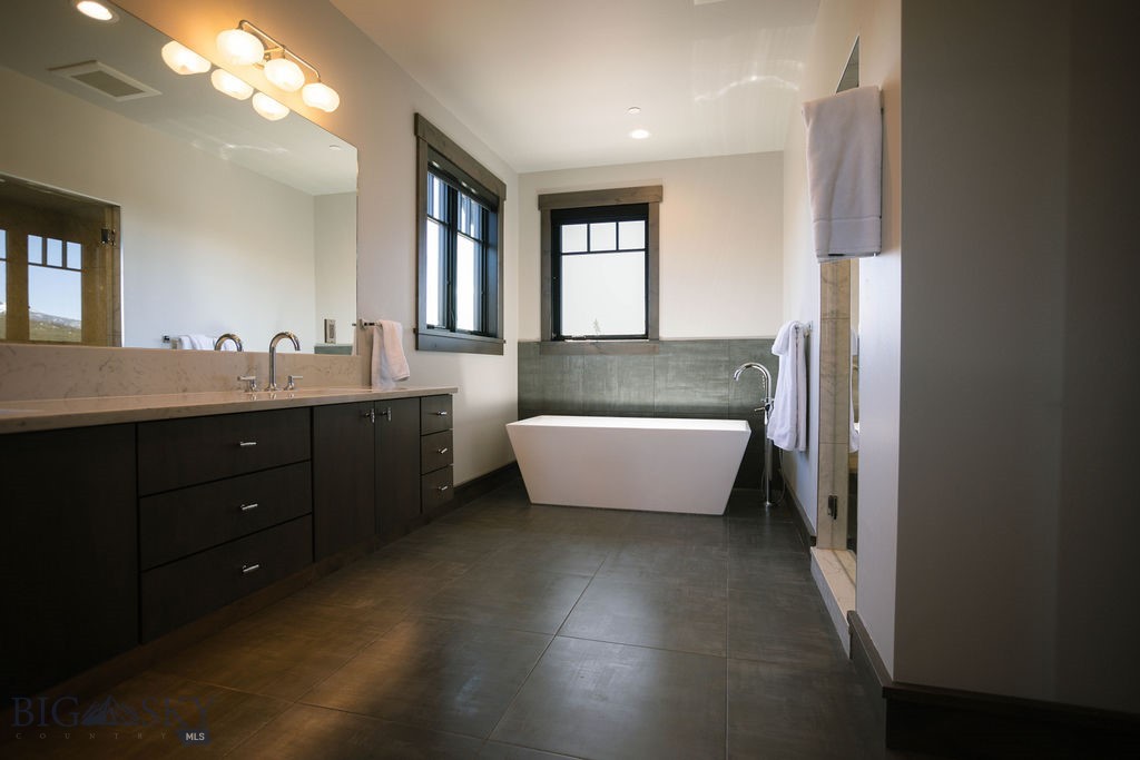 28 Upper Cascade Ridge Road