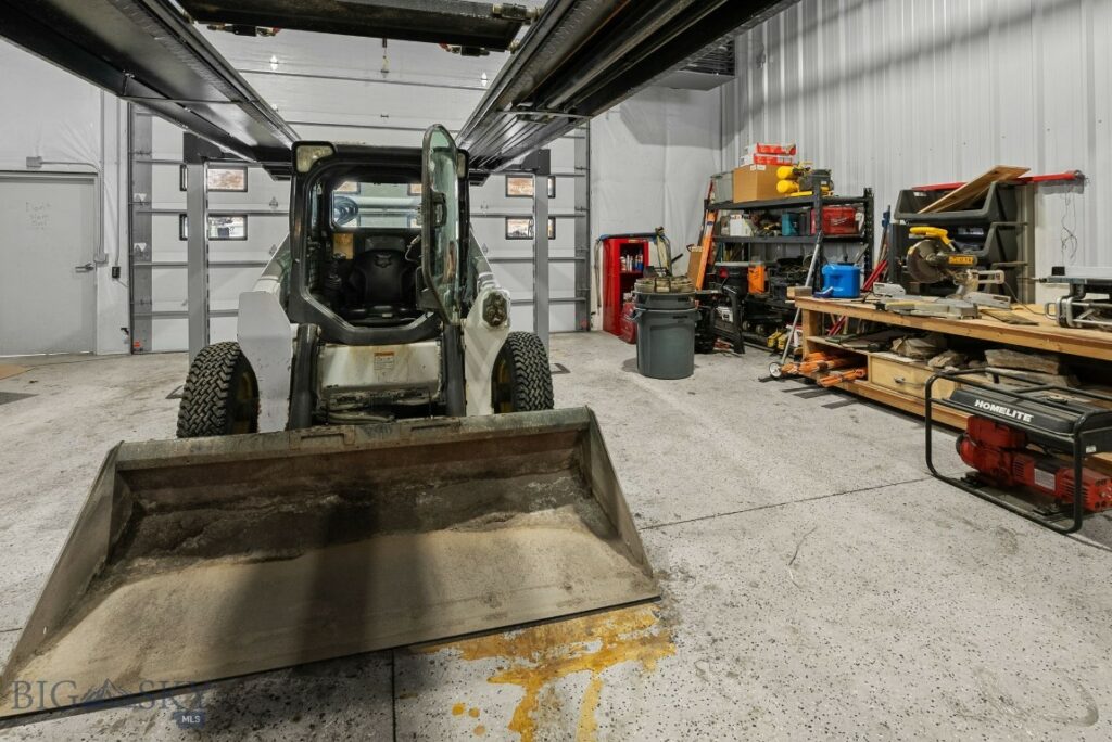 281 Blacksmith Loop Road