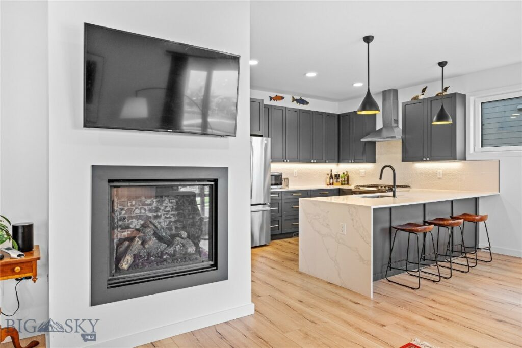 2818 Tierra Lane