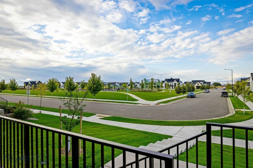 2818 Tierra Lane