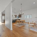 2820 S 30th Avenue