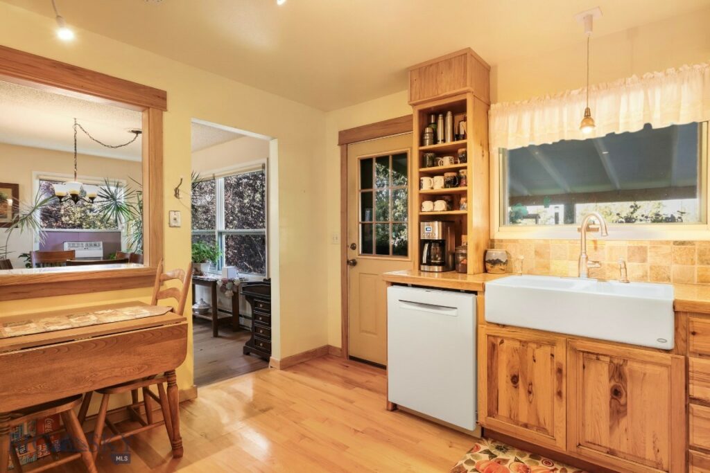 2829 Texas Way Street