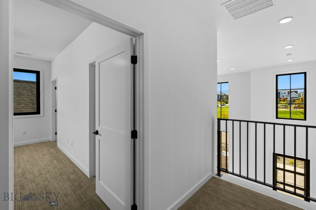 2851 Cielo Way