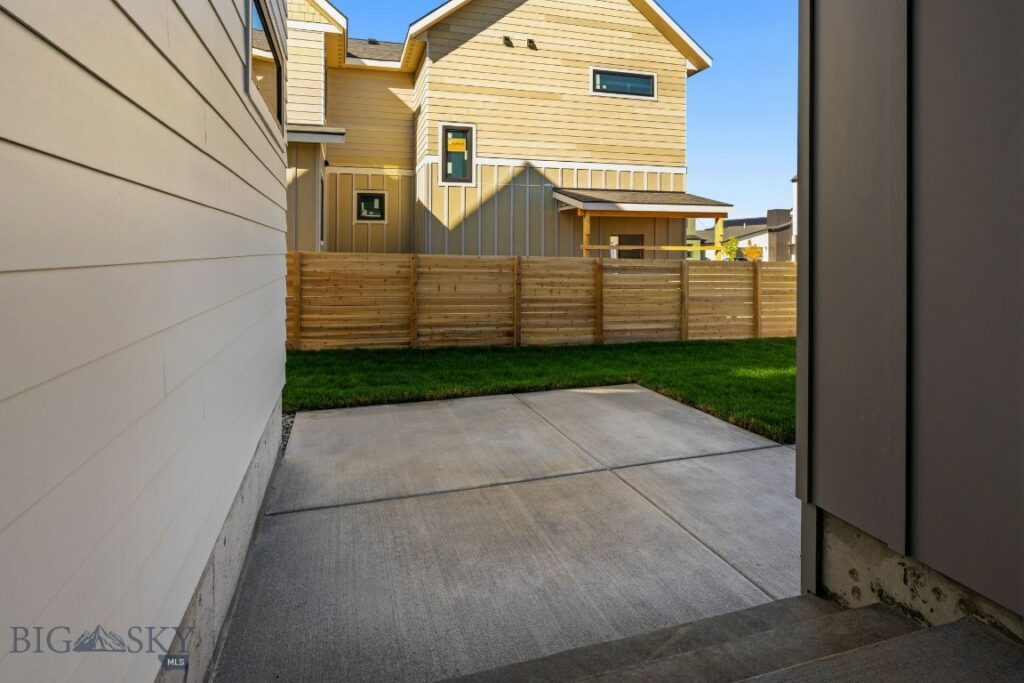 2851 Cielo Way