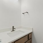 2853 Fen Way