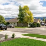 2853 Fen Way