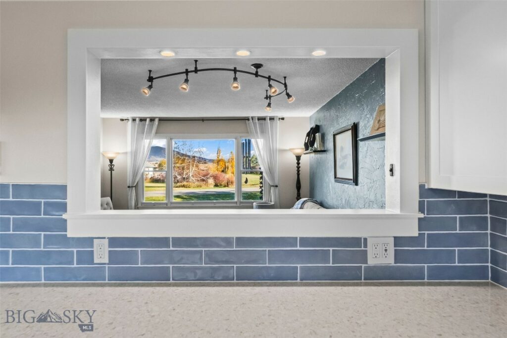 Bozeman MT 59718 - 9