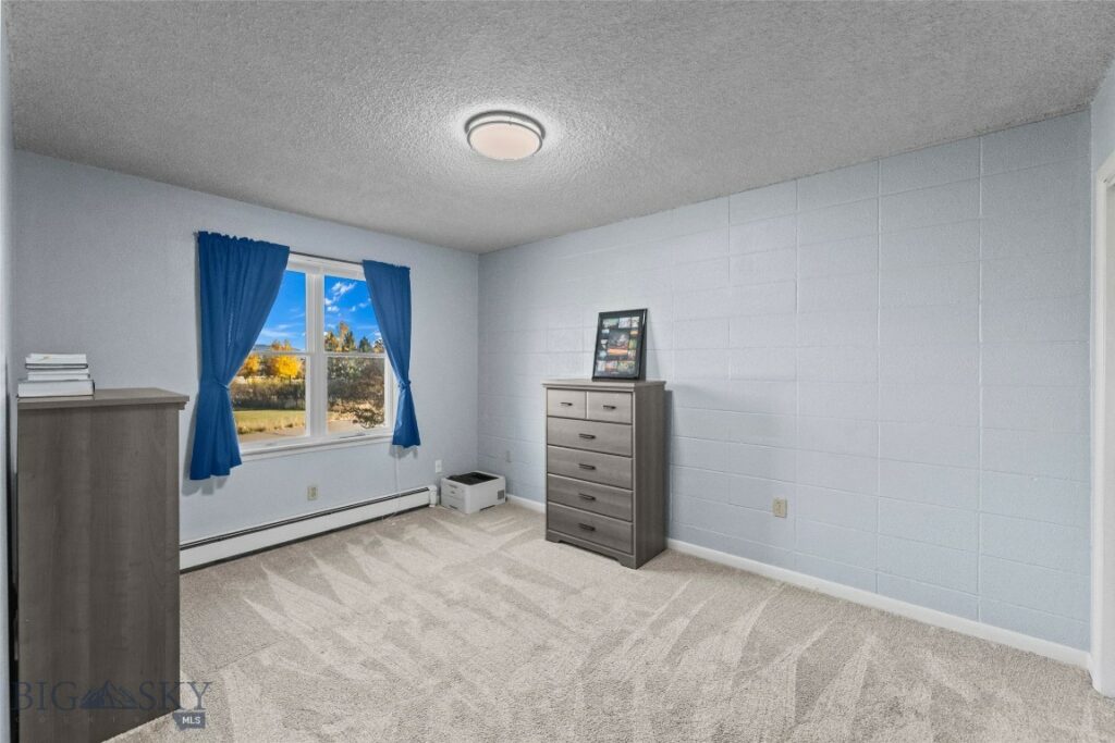 Bozeman MT 59718 - 17