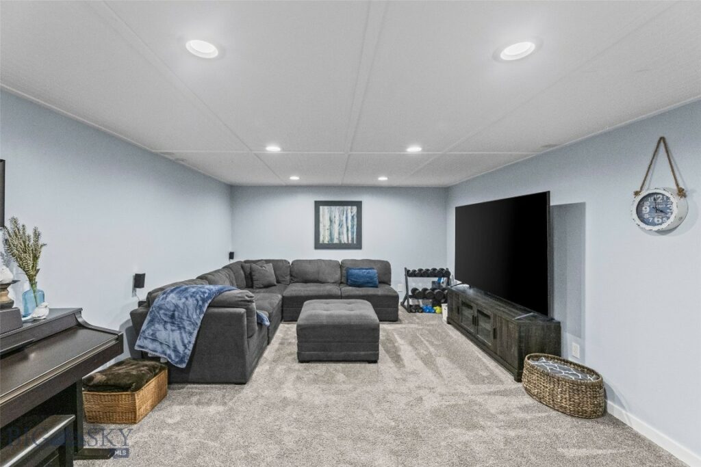 Bozeman MT 59718 - 18