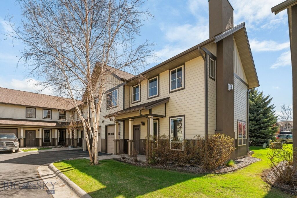 2942 Warbler Way