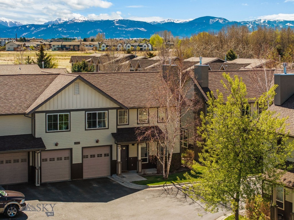 2942 Warbler Way