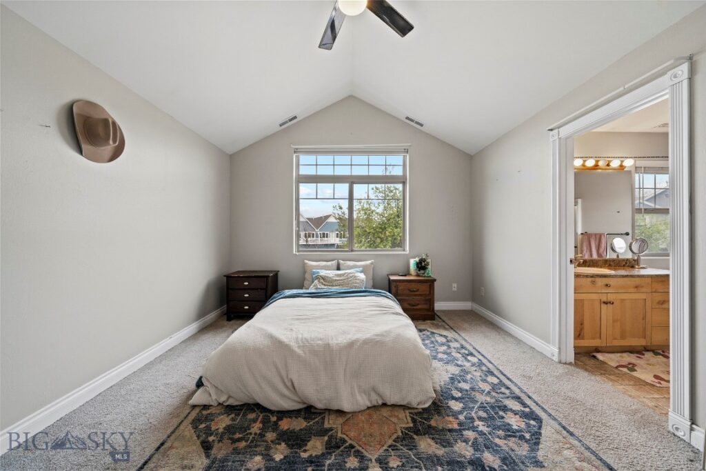 2963 Warbler Way