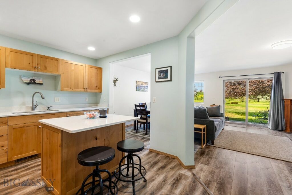 2963 Warbler Way