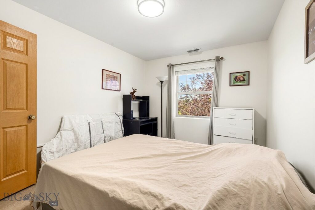 2963 Warbler Way