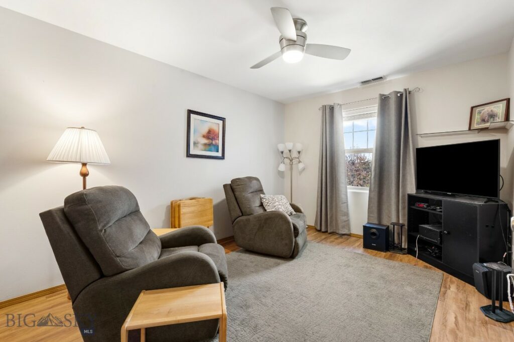 2963 Warbler Way